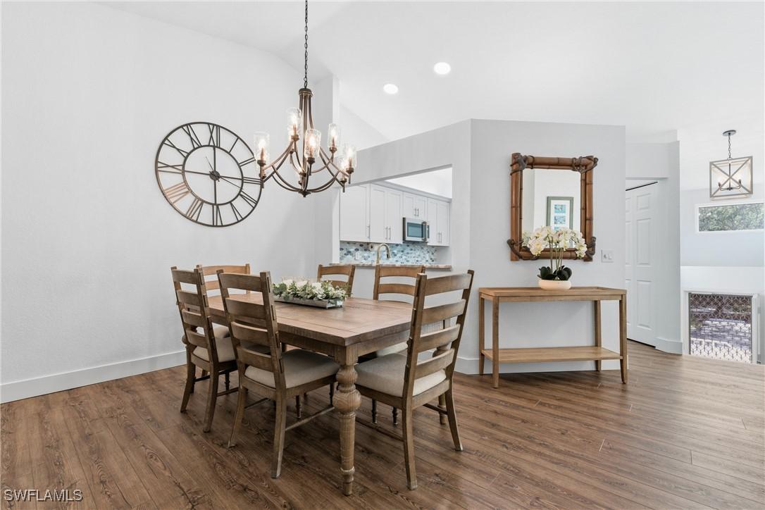 732 Woodshire Ln. #I6, Naples, FL 34105