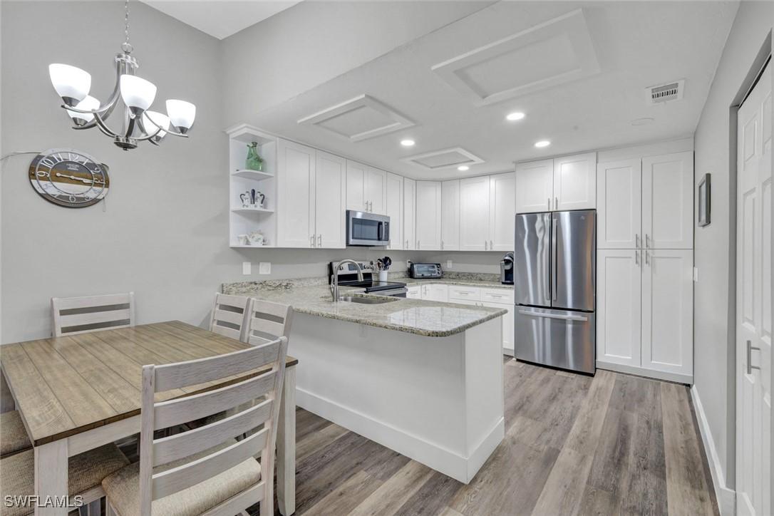 6416 Royal Woods Dr., Fort Myers, FL 33908