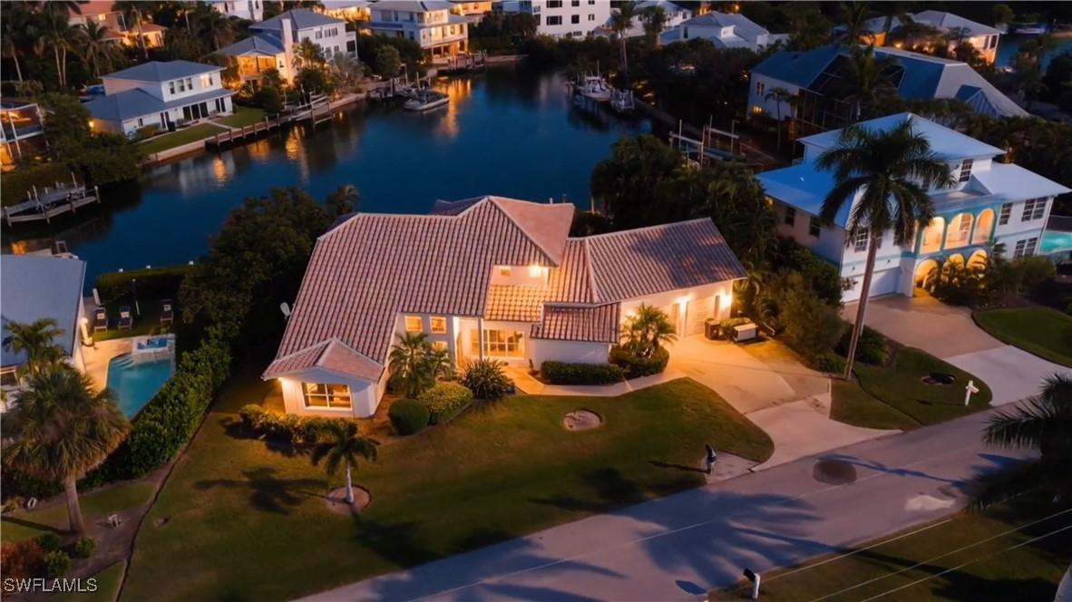 1748 Jewel Box Dr., Sanibel, FL 33957