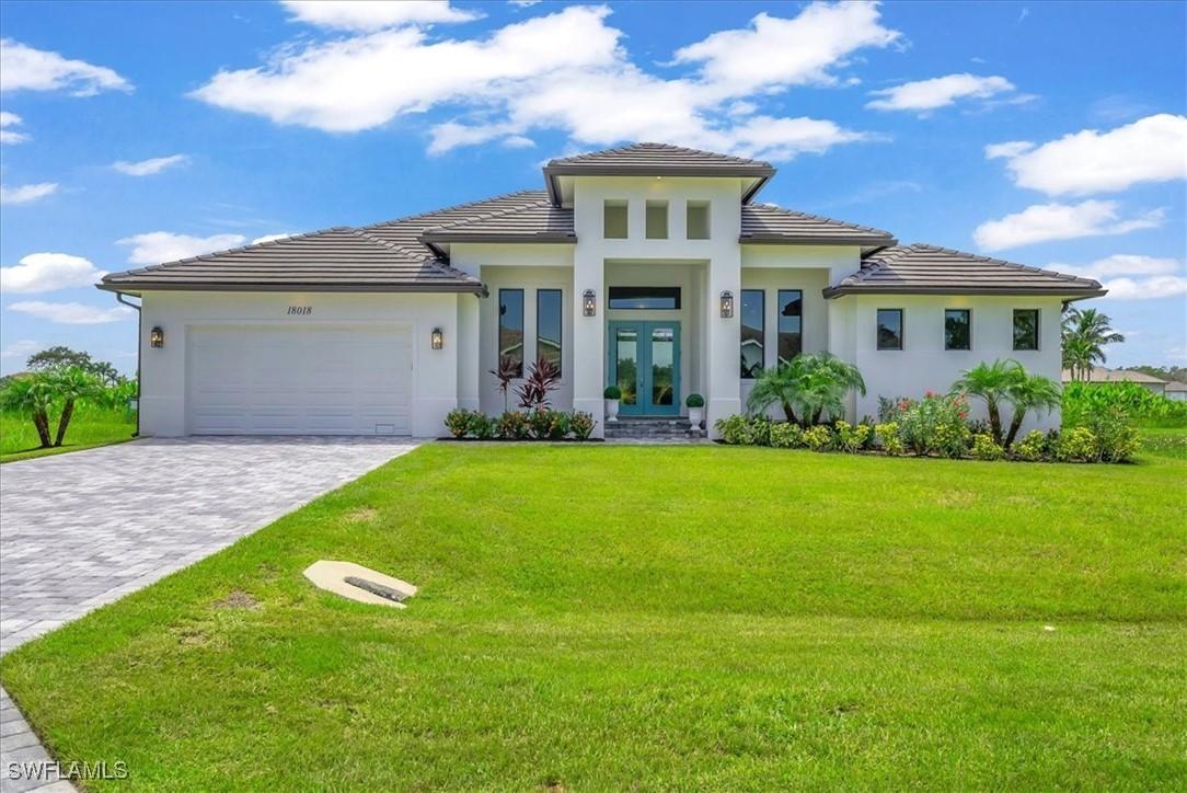 18018 Greenwood Dr., Naples, FL 34114