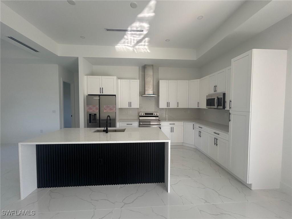 4682 40th St., Naples, FL 34120