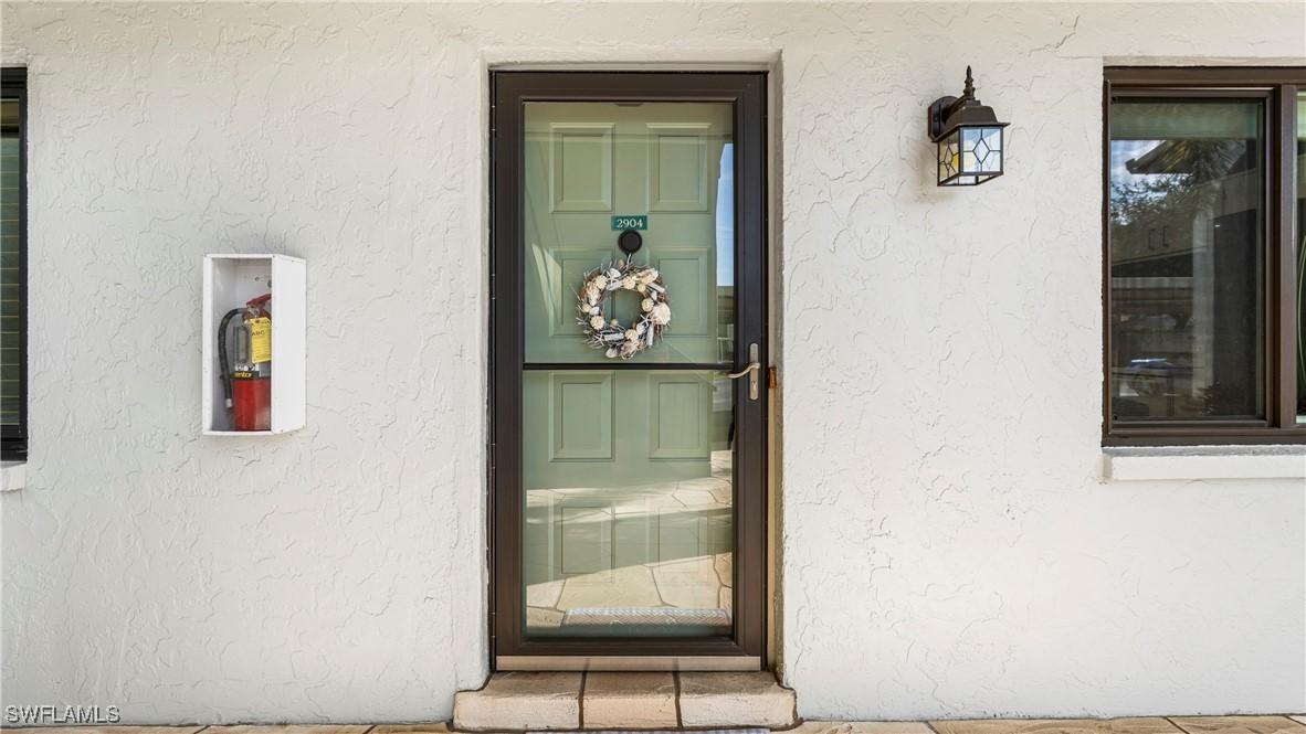 2904 Kings Lake Blvd., Naples, FL 34112