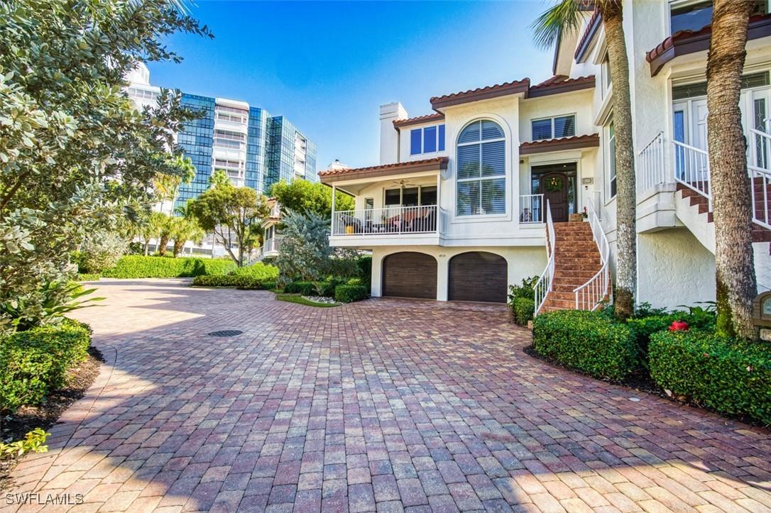 4717 Villa Mare Ln. #26-15, Naples, FL 34103