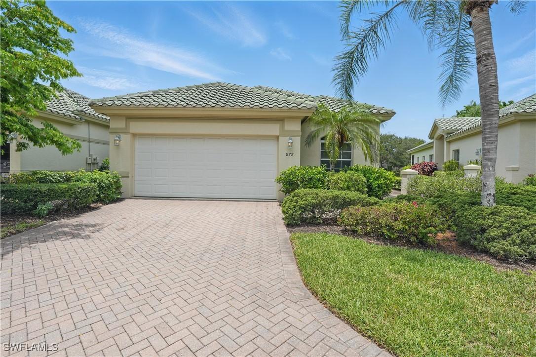 878 Vistana Cir. #50, Naples, FL 34119