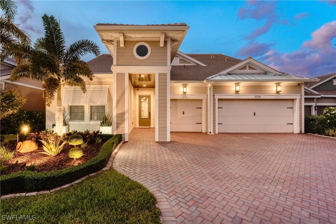 3725 Helmsman Dr., Naples, FL 34120