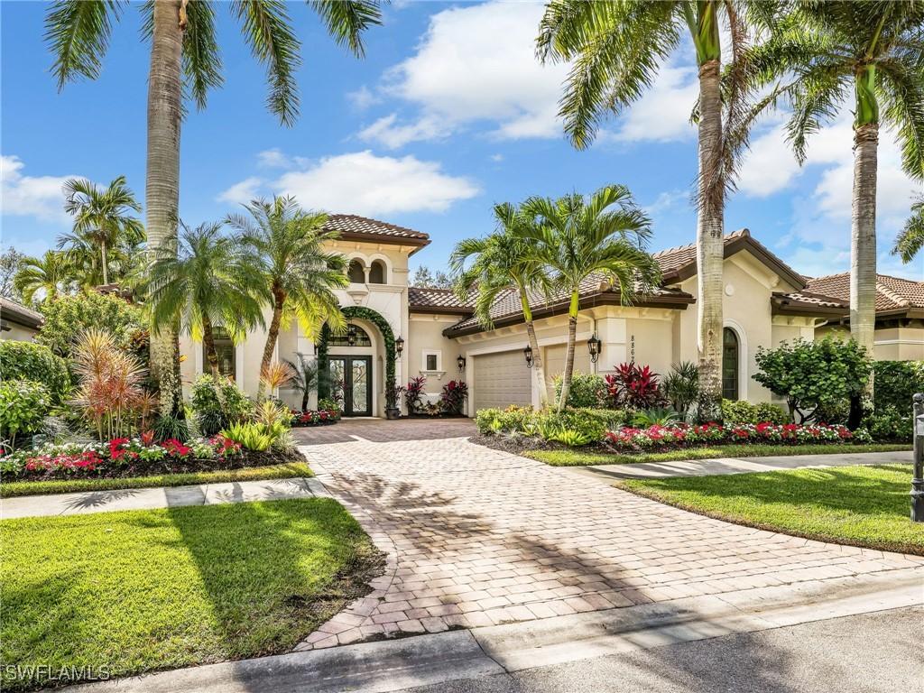 8862 Shenendoah Cir., Naples, FL 34113