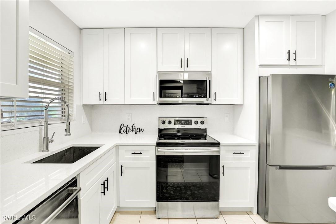 499 Forest Lakes Blvd. #312, Naples, FL 34105