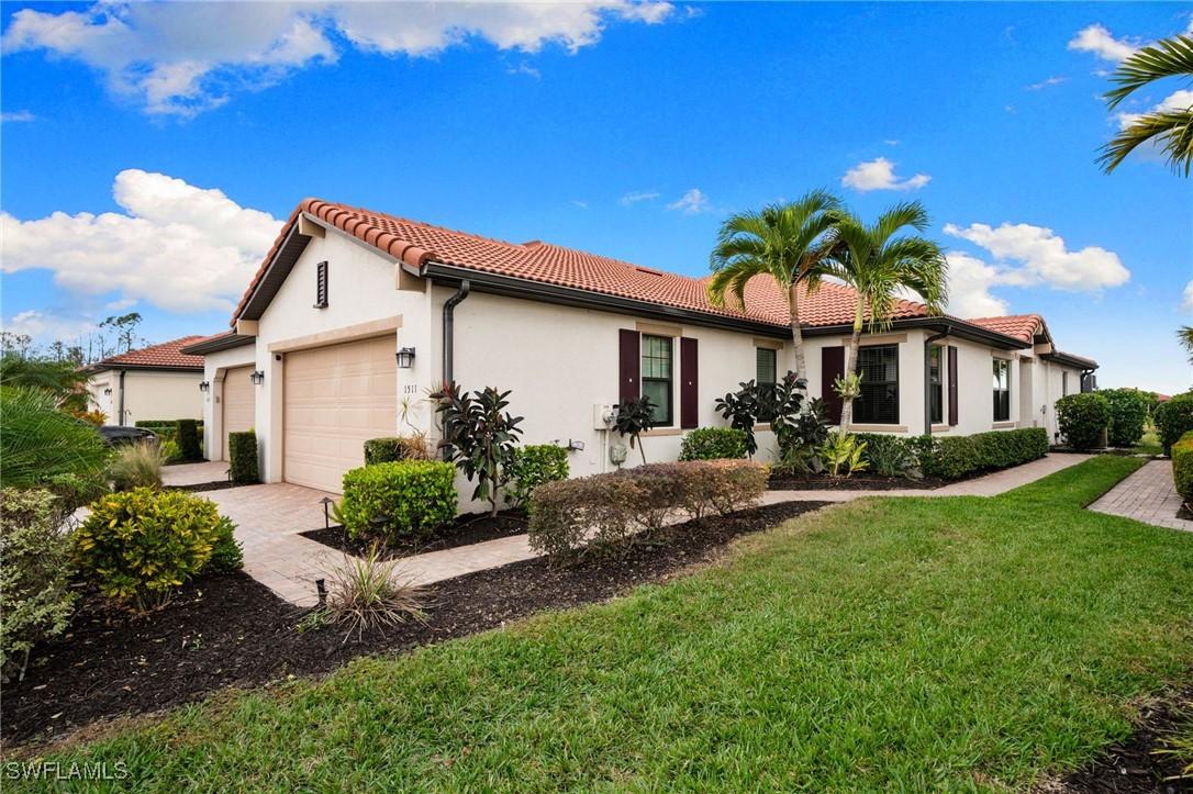 1511 Oceania Dr., Naples, FL 34113