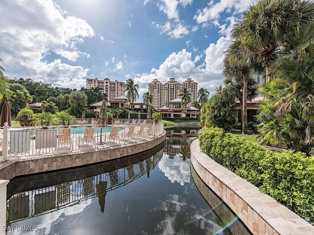 6760 Pelican Bay Blvd. #332, Naples, FL 34108
