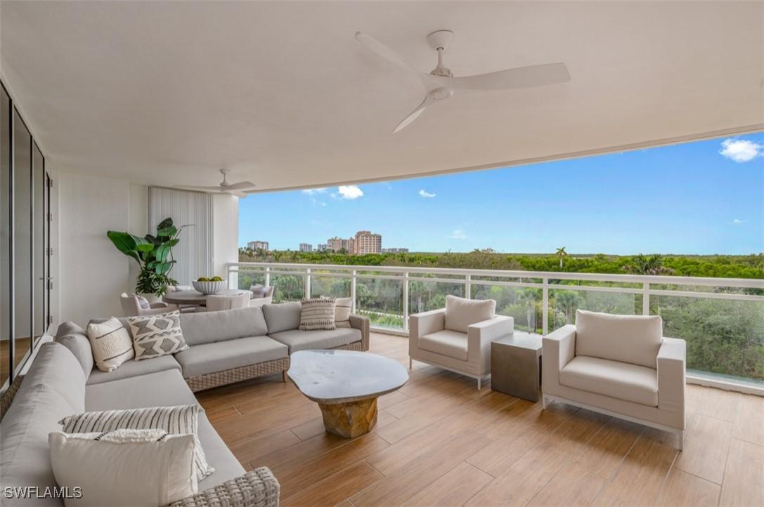 13925 Old Coast Rd. #403, Naples, FL 34110