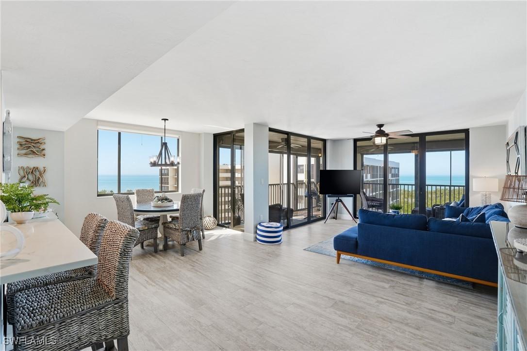 17 Bluebill Ave. #1101, Naples, FL 34108