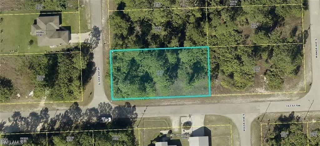59 Xelda Ave., Lehigh Acres, FL 33976