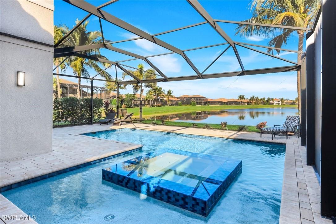 2735 Cinnamon Bay Cir., Naples, FL 34119