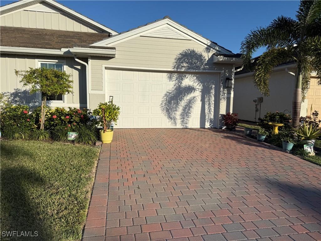 1084 Tranquil Brook Dr., Naples, FL 34114