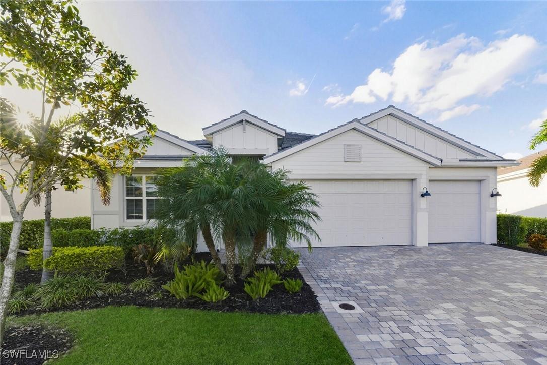 28049 Captiva Shell Loop, Bonita Springs, FL 34135