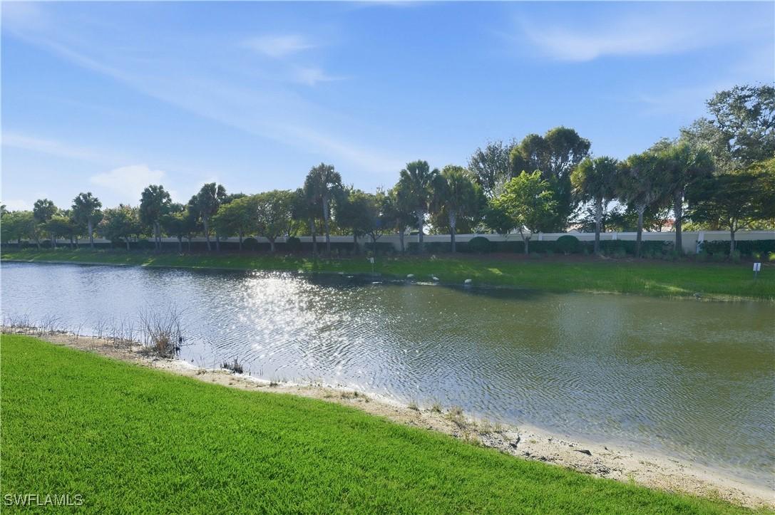 7253 Wilton Dr., Naples, FL 34109