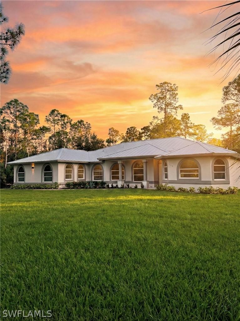 440 33rd Ave., Naples, FL 34120