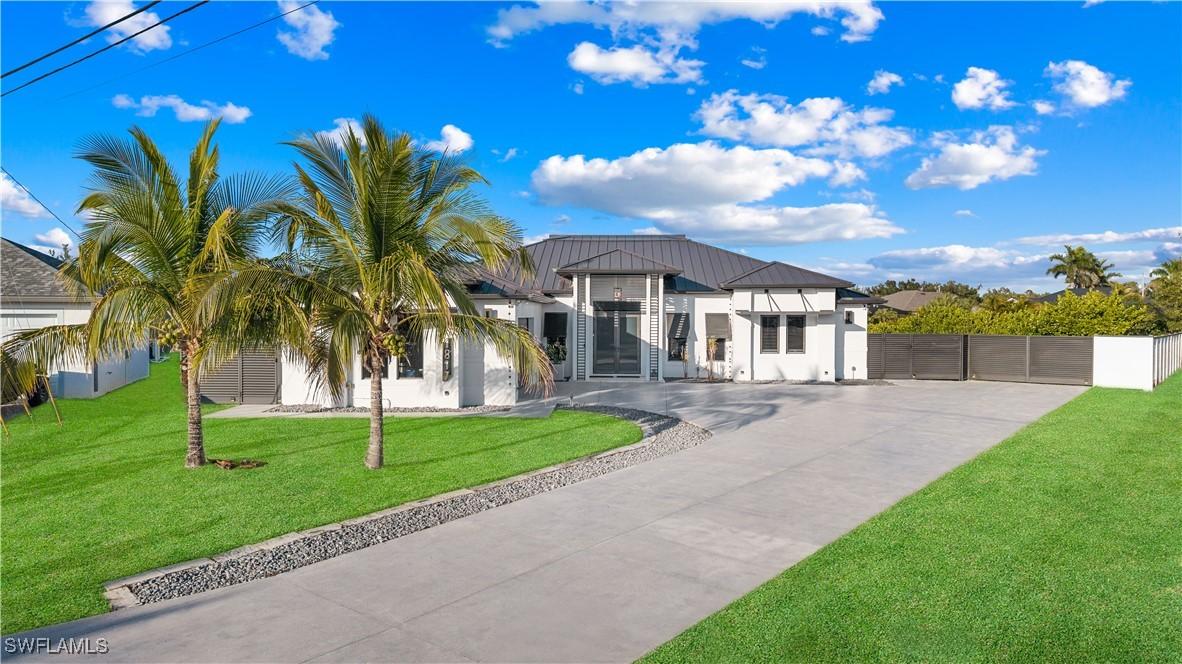 1817 SW 11th Ter., Cape Coral, FL 33991