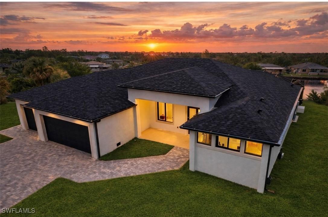 15048 Hennipen Cir., Port Charlotte, FL 33981