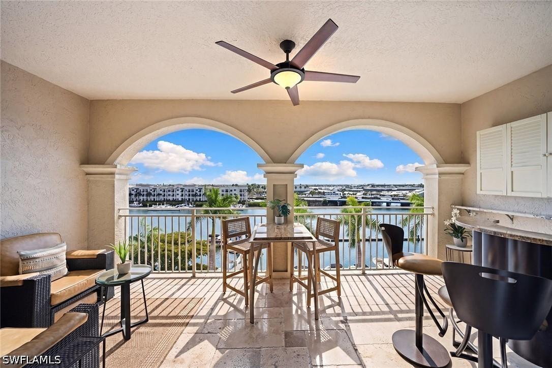 451 Bayfront Pl. #5410, Naples, FL 34102