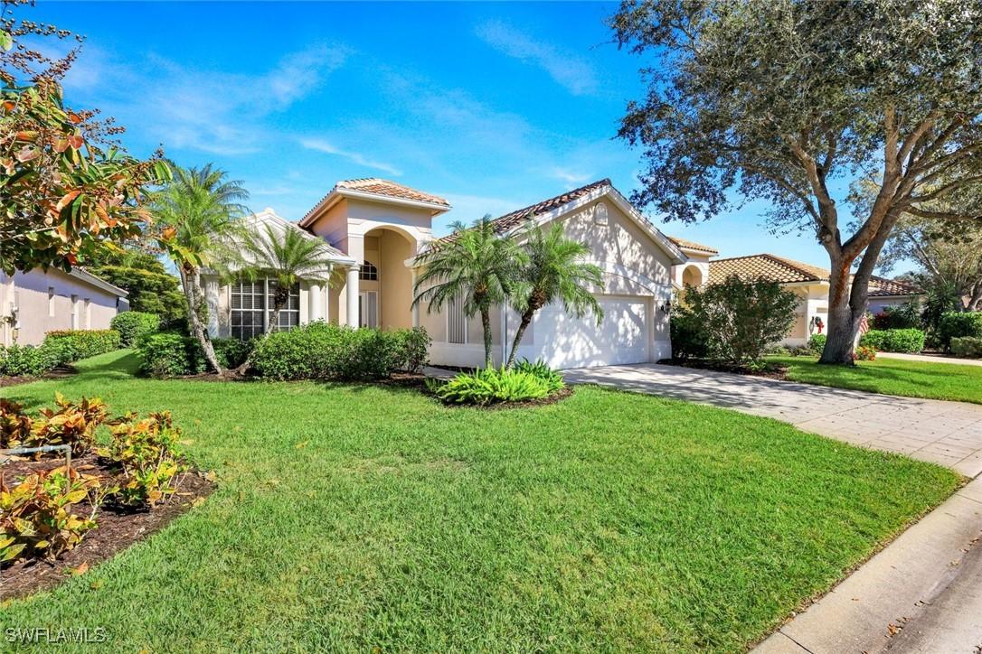 24709 Hollybrier Ln., Bonita Springs, FL 34134