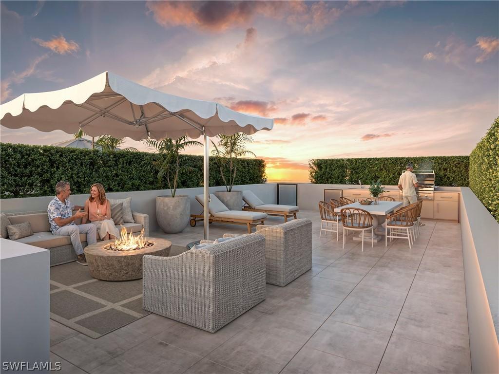 210 9th St. #201, Naples, FL 34102