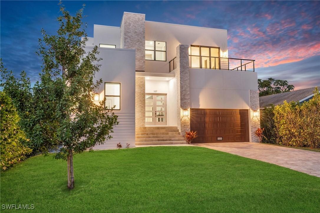 107 W Hilo St., Naples, FL 34113