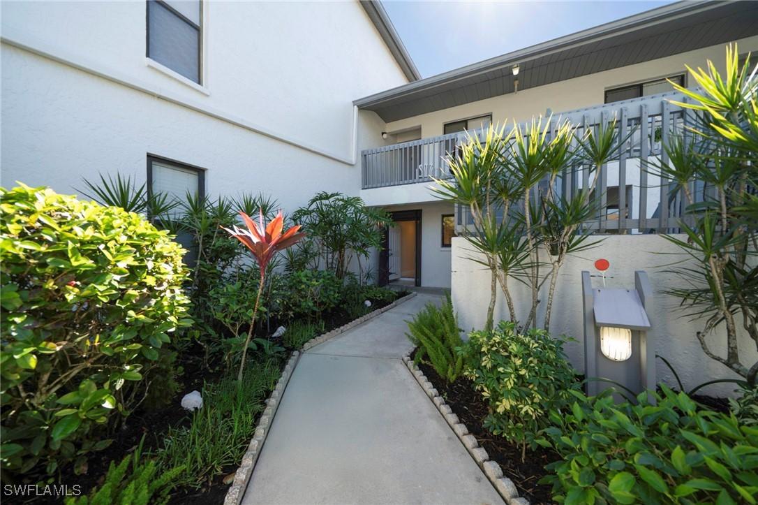 17455 Silver Fox Dr. #B, Fort Myers, FL 33908