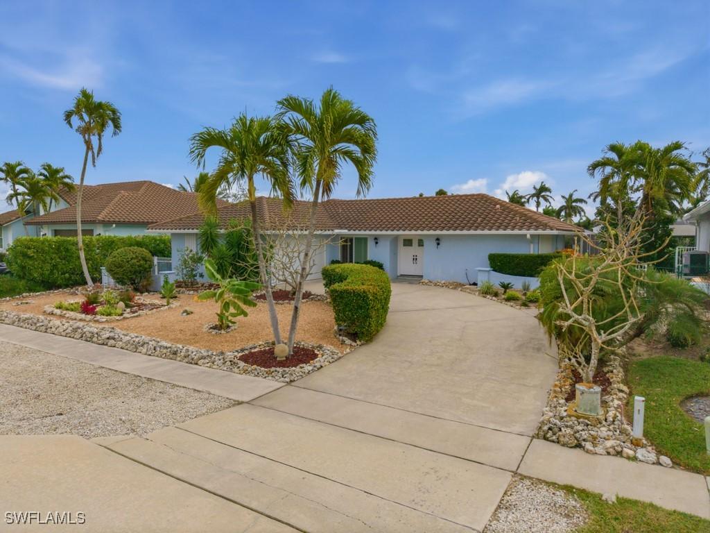 53 Madagascar Ct., Marco Island, FL 34145
