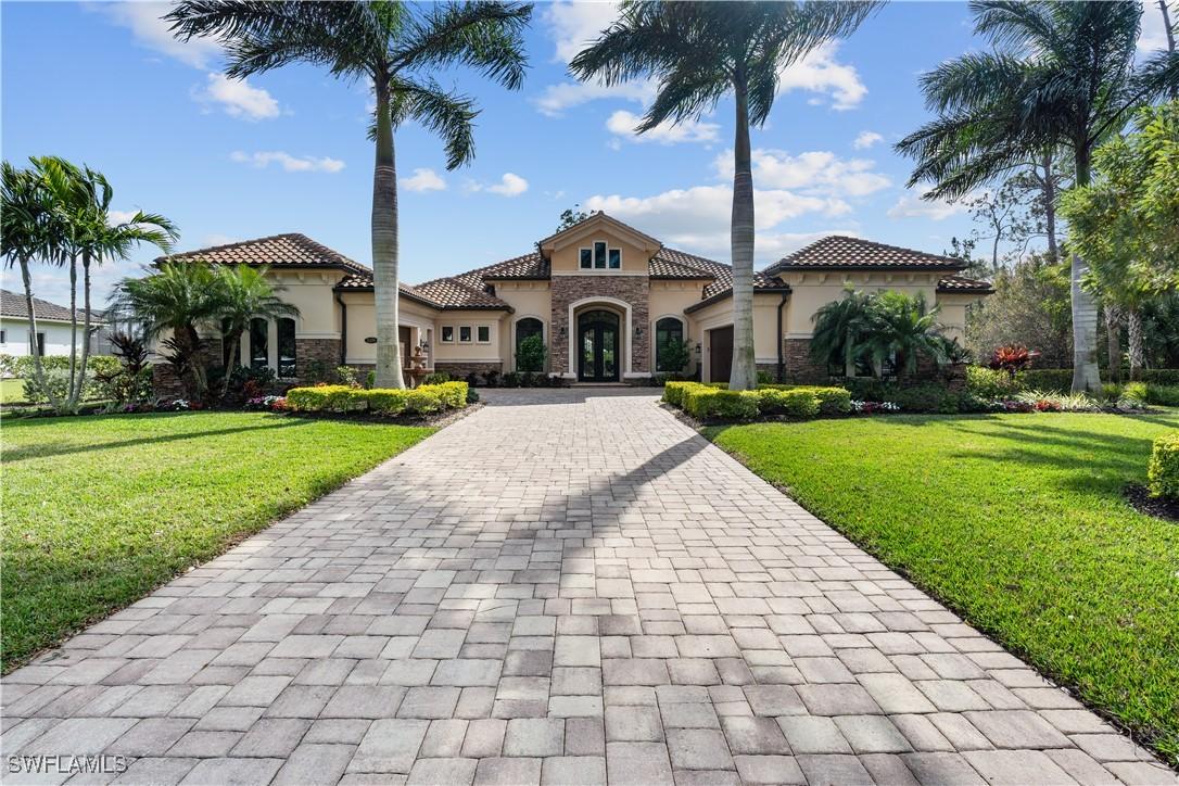 6376 Burnham Rd., Naples, FL 34119