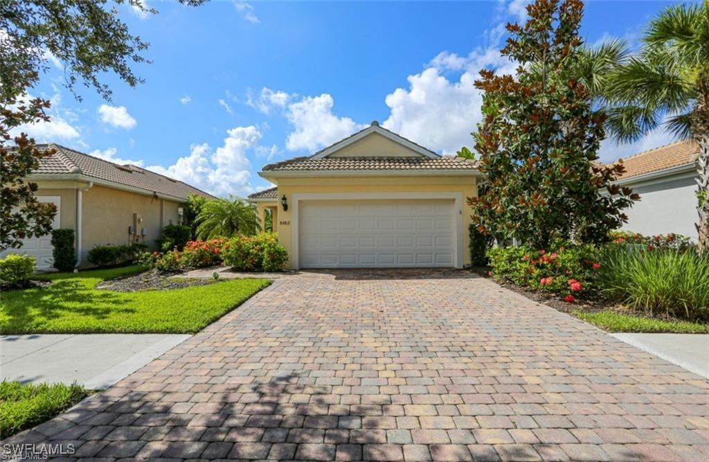 8482 Karina Ct., Naples, FL 34114