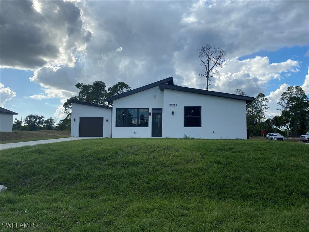 3000 Tena Ave., Lehigh Acres, FL 33976