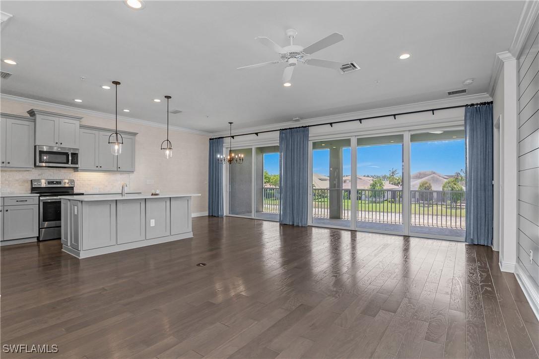 2311 Sawyers Hill Rd. #806, Naples, FL 34120