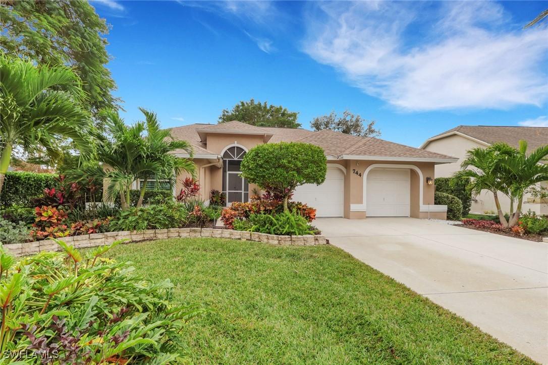 744 Belville Blvd., Naples, FL 34104