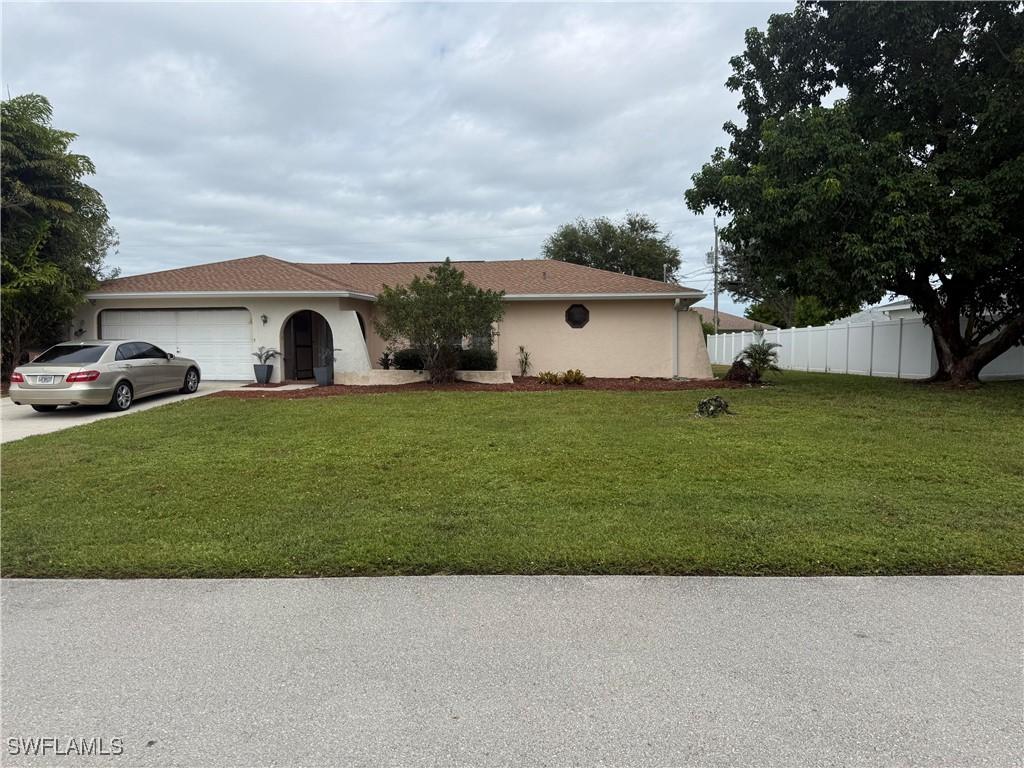 1405 SE 34th Ter., Cape Coral, FL 33904