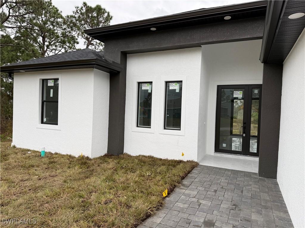 518 Ames St., Lehigh Acres, FL 33974