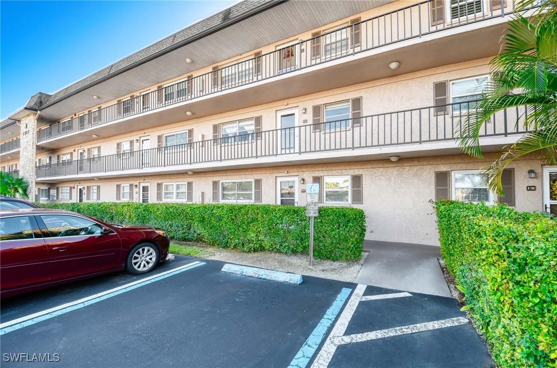 5483 Rattlesnake Hammock Rd. #207, Naples, FL 34113