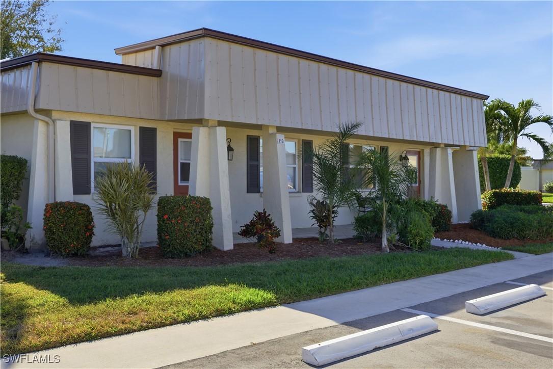 118 Gledhill Ct., Fort Myers, FL 33919