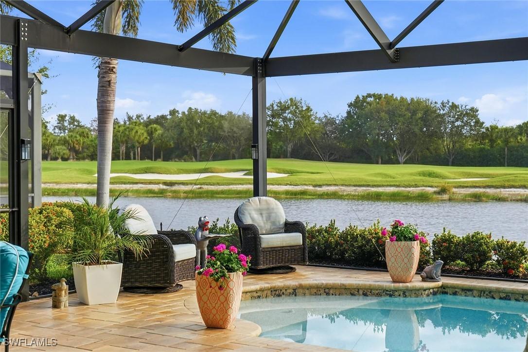 12396 Wisteria Dr., Naples, FL 34120