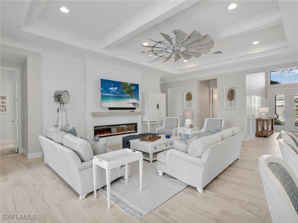 12056 Oleander Ave., Naples, FL 34120