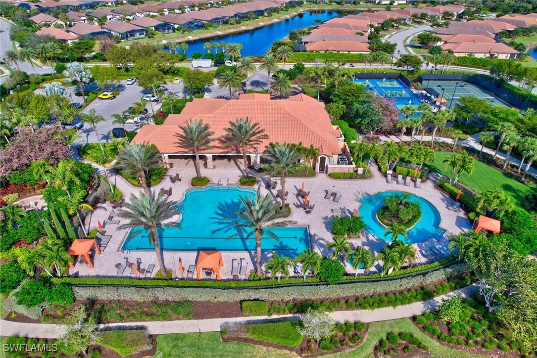 8266 Promoso Ct., Naples, FL 34114