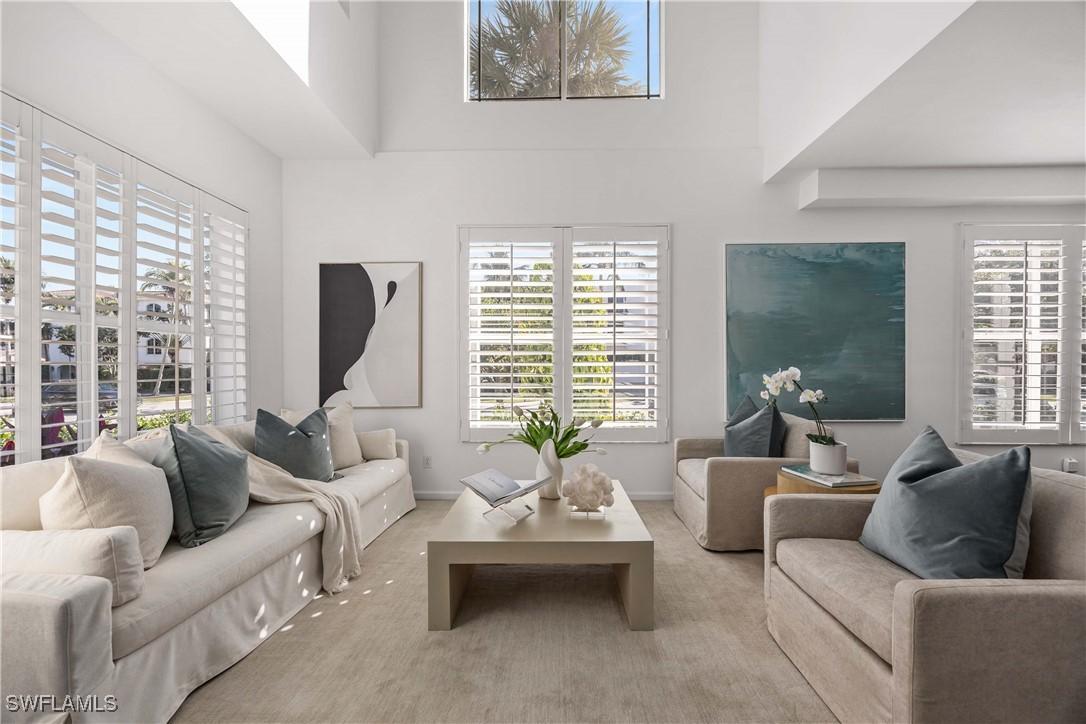 980 5th St., Naples, FL 34102