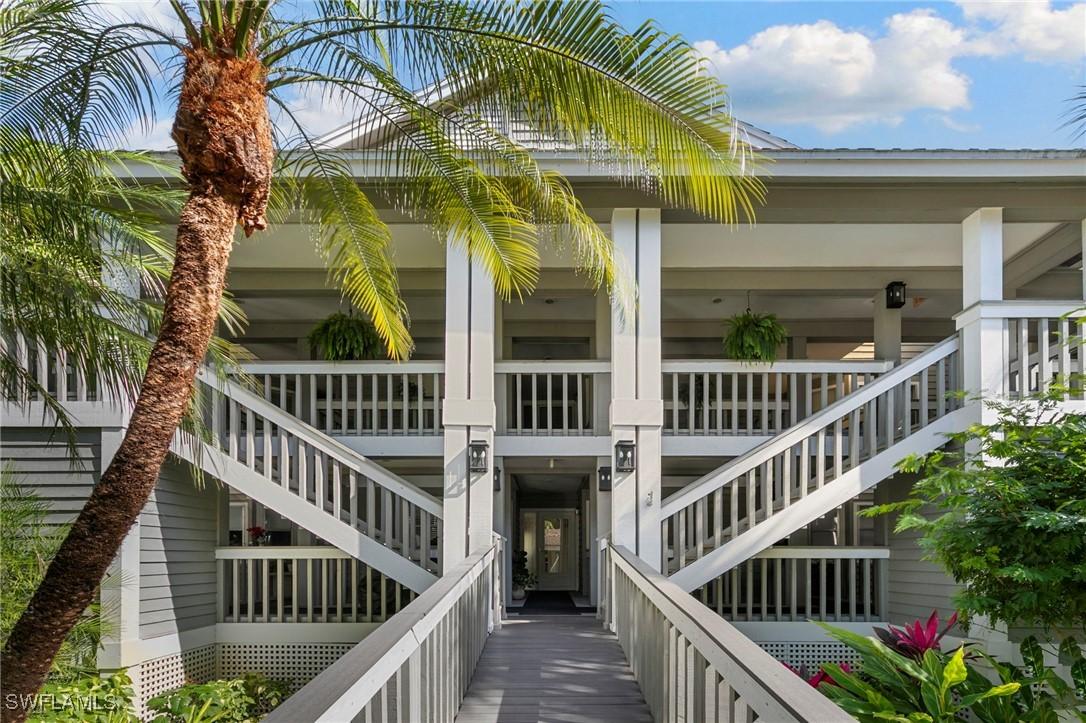 614 Wiggins Bay Dr., Naples, FL 34110