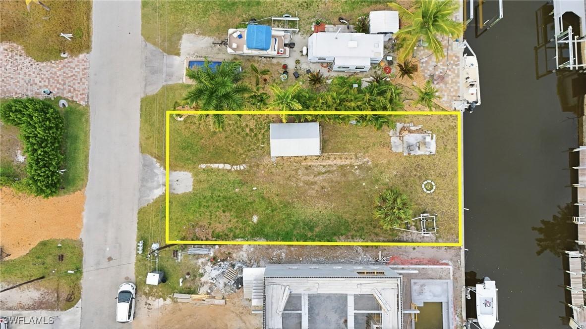 27578 Tarpon Way, Bonita Springs, FL 34134