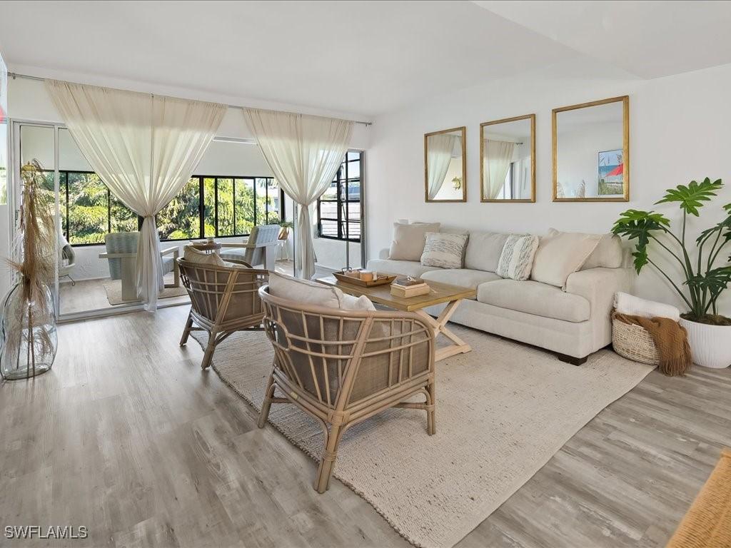 975 Palm View Dr. #A302, Naples, FL 34110