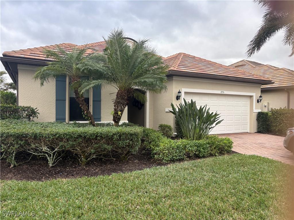 7255 Live Oak Dr., Naples, FL 34114