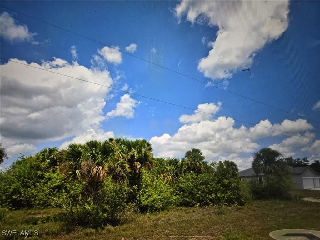 8047 Sherwood Cir., Labelle, FL 33935