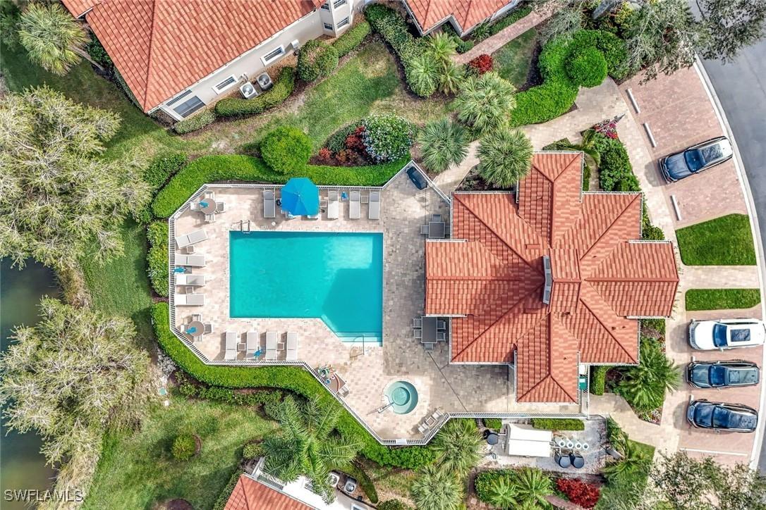 6200 Reserve Cir. #404, Naples, FL 34119