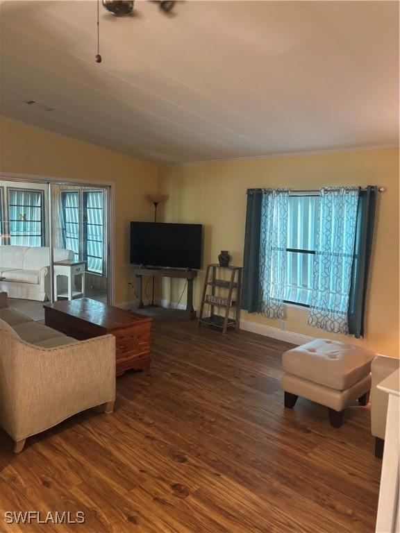 38 Island Lake Ln., Naples, FL 34114