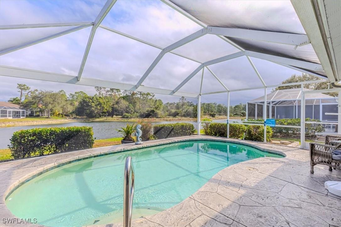 5474 Whitten Dr. #12, Naples, FL 34104